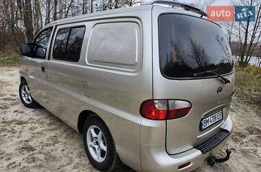 Вантажний фургон Hyundai H-1 2004 в Запоріжжі