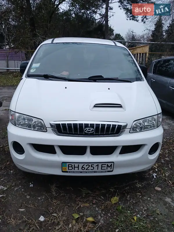 Hyundai H-1 2006