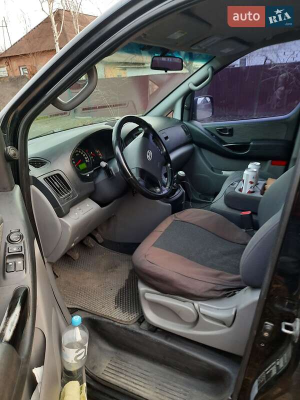 Минивэн Hyundai H-1 2008 в Киеве
