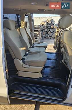 Минивэн Hyundai H-1 2012 в 