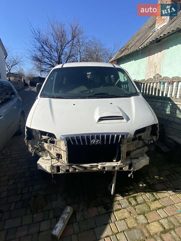 Минивэн Hyundai H-1 2005 в Шептицькому фото 3 Минивэн Hyundai H-1 2005 в Шептицькому