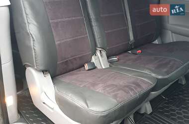 Минивэн Hyundai H-1 2019 в 