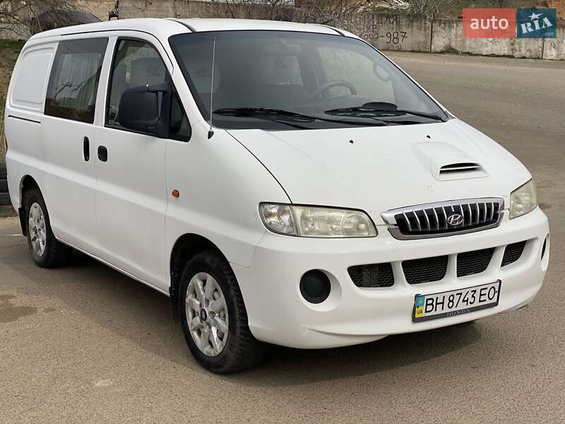 Минивэн Hyundai H-1 2006 в Одессе