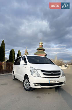 Мінівен Hyundai H-1 2008 в Дніпрі