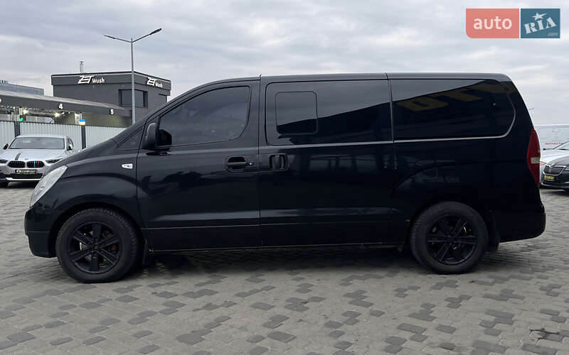 Мінівен Hyundai H-1 2009 в Мукачевому