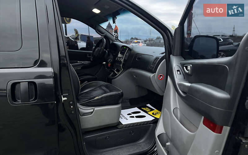 Мінівен Hyundai H-1 2009 в Мукачевому