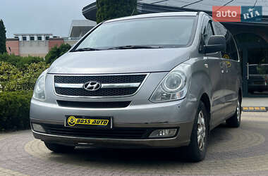 Минивэн Hyundai H-1 2012 в 