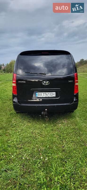 Мінівен Hyundai H-1 2011 в Дунаївцях