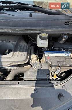 Грузовой фургон Hyundai H-1 2009 в 