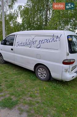 Грузовой фургон Hyundai H-1 2005 в 