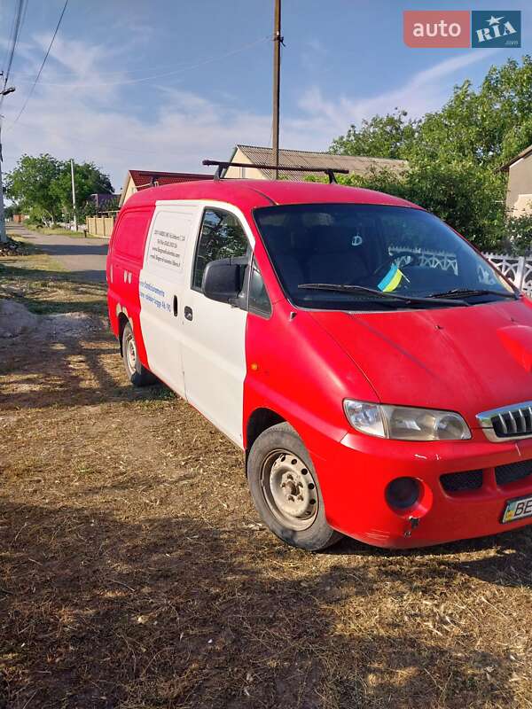 Мінівен Hyundai H-1 2005 в Коблевому