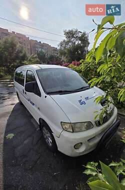 Минивэн Hyundai H-1 2007 в Киеве