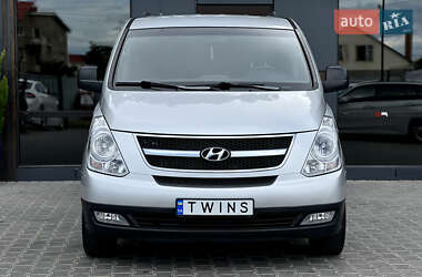 Минивэн Hyundai H-1 2008 в 