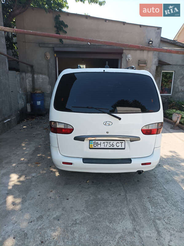 Минивэн Hyundai H-1 2006 в Одессе