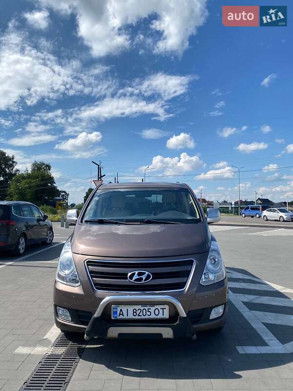 Hyundai H-1 2015