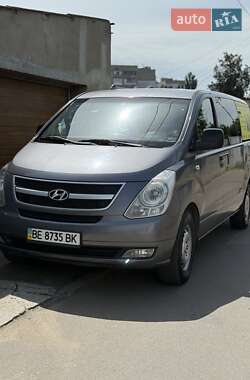 Минивэн Hyundai H-1 2011 в Николаеве