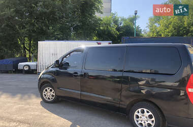 Минивэн Hyundai H-1 2008 в 
