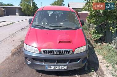 Минивэн Hyundai H-1 2006 в 