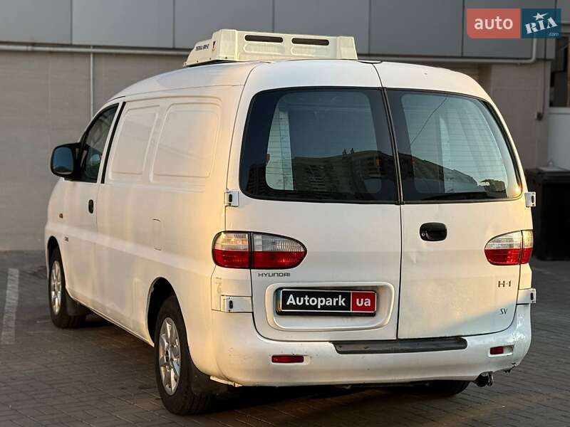 Грузовой фургон Hyundai H-1 2004 в Одессе