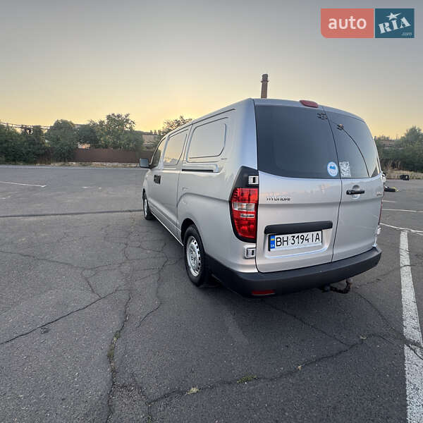 Грузовой фургон Hyundai H-1 2008 в Одессе