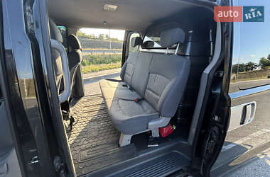 Минивэн Hyundai H-1 2013 в 