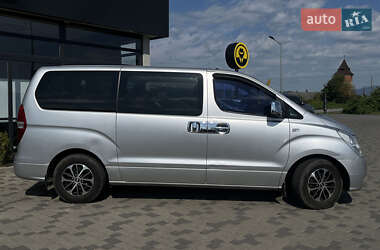 Минивэн Hyundai H-1 2008 в 