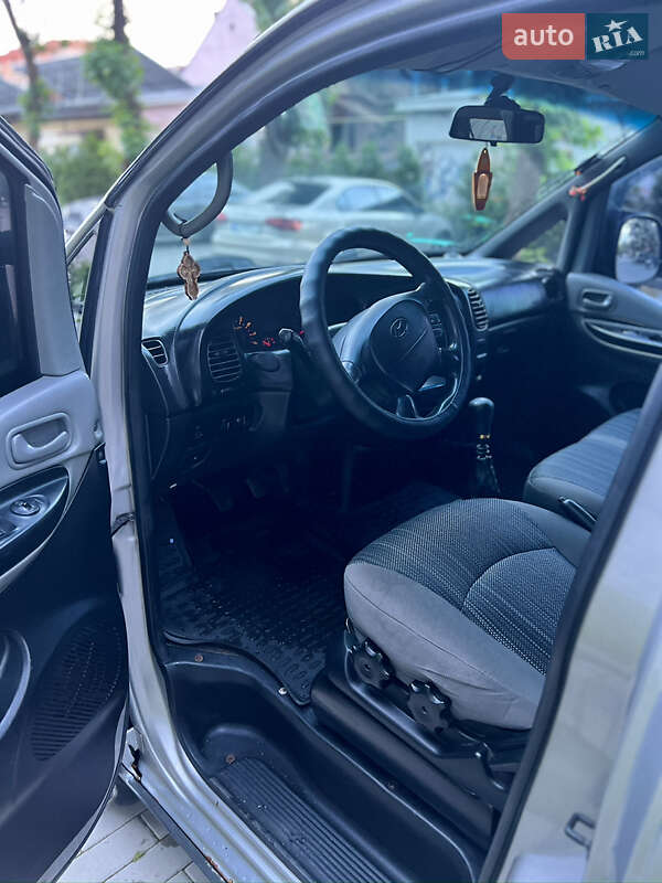 Минивэн Hyundai H-1 2007 в Ужгороде фото 13 Минивэн Hyundai H-1 2007 в Ужгороде