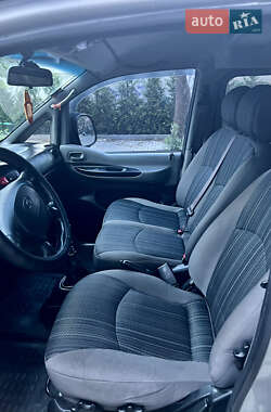 Мінівен Hyundai H-1 2007 в 