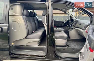 Минивэн Hyundai H-1 2011 в 