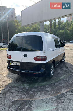 Вантажний фургон Hyundai H-1 1999 в 
