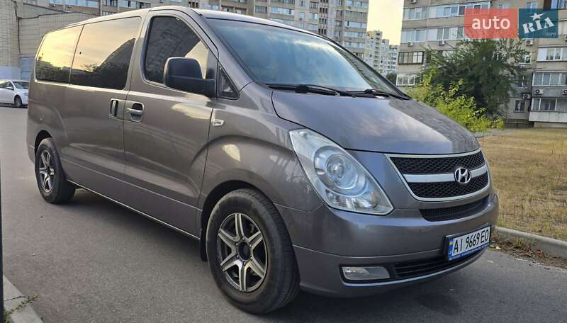 Минивэн Hyundai H-1 2010 в Киеве фото 10 Минивэн Hyundai H-1 2010 в Киеве