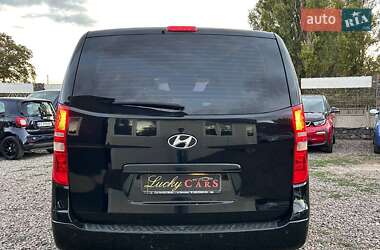 Минивэн Hyundai H-1 2012 в 