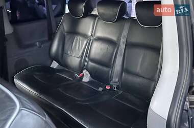Минивэн Hyundai H-1 2012 в 