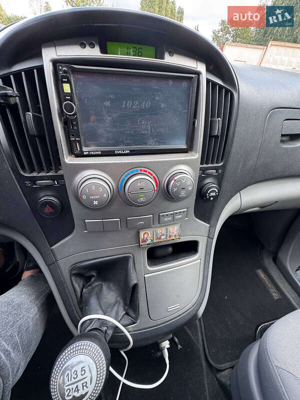 Минивэн Hyundai H-1 2010 в Чернигове