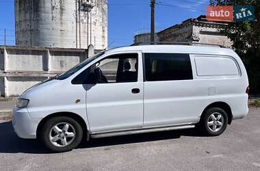 Мінівен Hyundai H-1 1999 в 