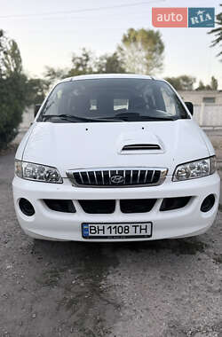 Грузовой фургон Hyundai H-1 2005 в 
