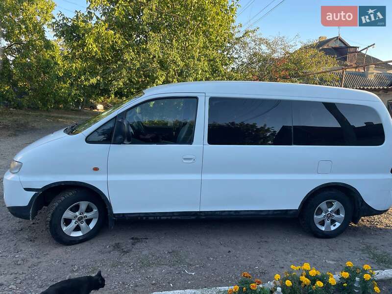 Минивэн Hyundai H-1 2000 в Подольске фото 2 Минивэн Hyundai H-1 2000 в Подольске