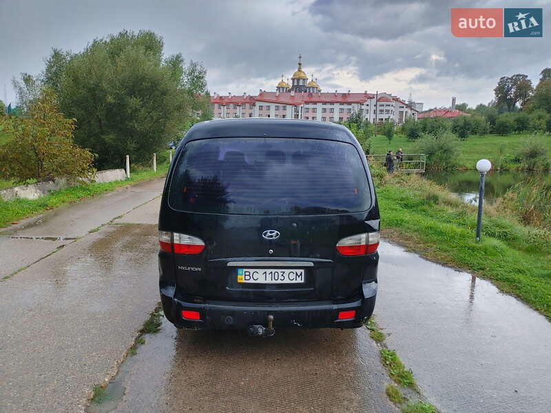 Минивэн Hyundai H-1 2005 в Львове