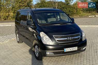Минивэн Hyundai H-1 2008 в 