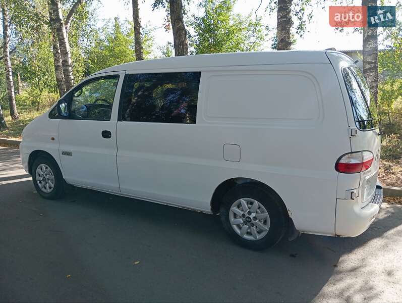 Минивэн Hyundai H-1 2007 в Черновцах фото 19 Минивэн Hyundai H-1 2007 в Черновцах