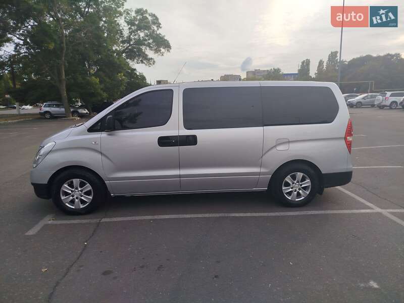 Минивэн Hyundai H-1 2008 в Одессе