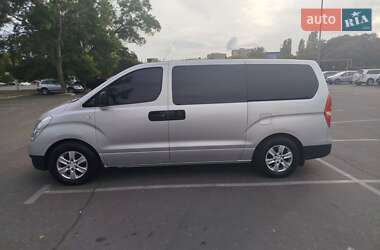 Минивэн Hyundai H-1 2008 в 