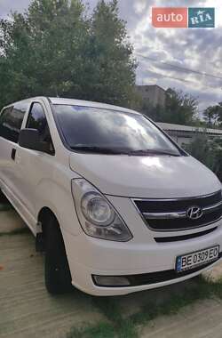 Минивэн Hyundai H-1 2012 в 