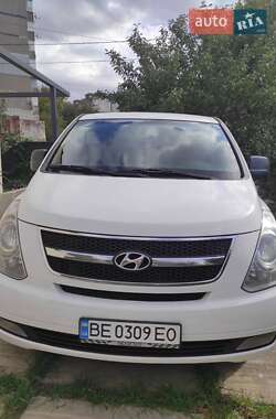 Минивэн Hyundai H-1 2012 в Николаеве