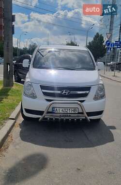 Минивэн Hyundai H-1 2008 в 