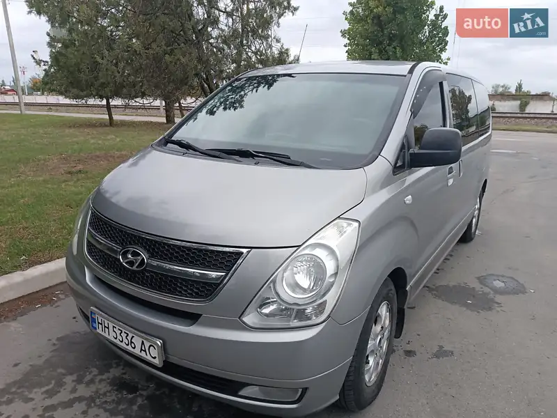 Hyundai H-1