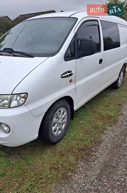 Грузовой фургон Hyundai H-1 2006 в 
