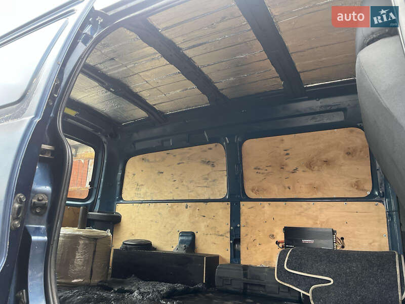 Вантажний фургон Hyundai H-1 2006 в Білій Церкві фото 11 Вантажний фургон Hyundai H-1 2006 в Білій Церкві