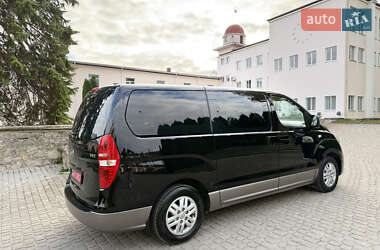 Мінівен Hyundai H-1 2016 в 