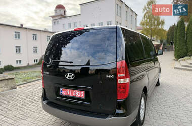 Мінівен Hyundai H-1 2016 в 